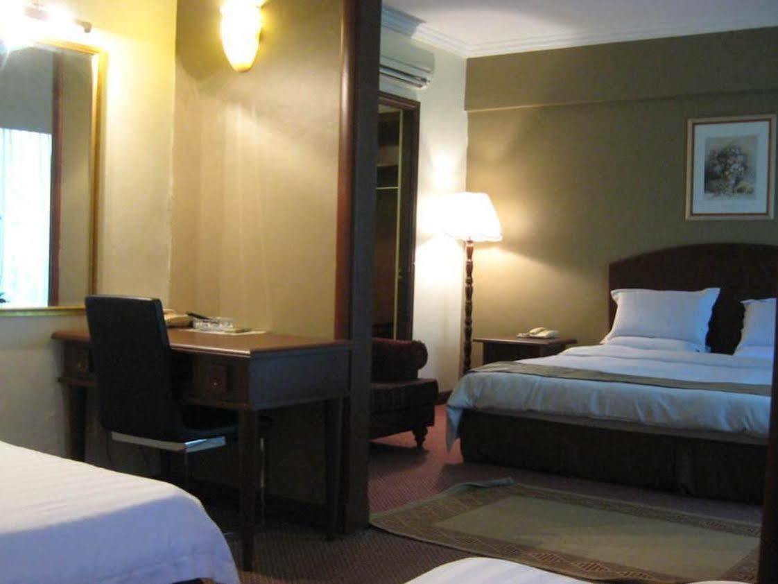 Casuarina Hotel Kota Kinabalu Eksteriør billede