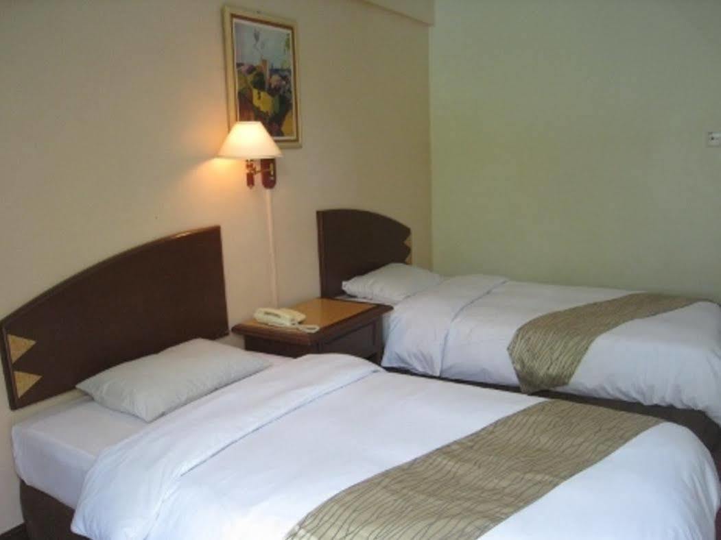 Casuarina Hotel Kota Kinabalu Eksteriør billede